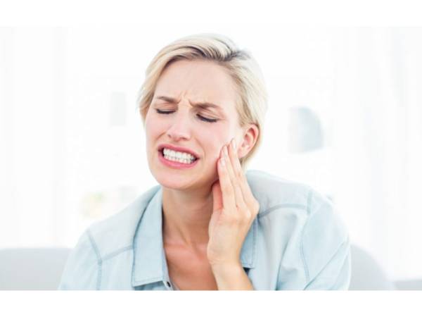Expereinced Emergency Dentist in Cheadle | Call Us Now !