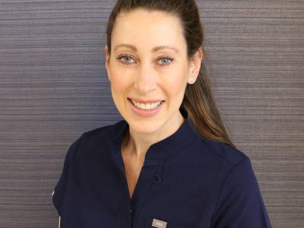 Dr. Elise Vincelette